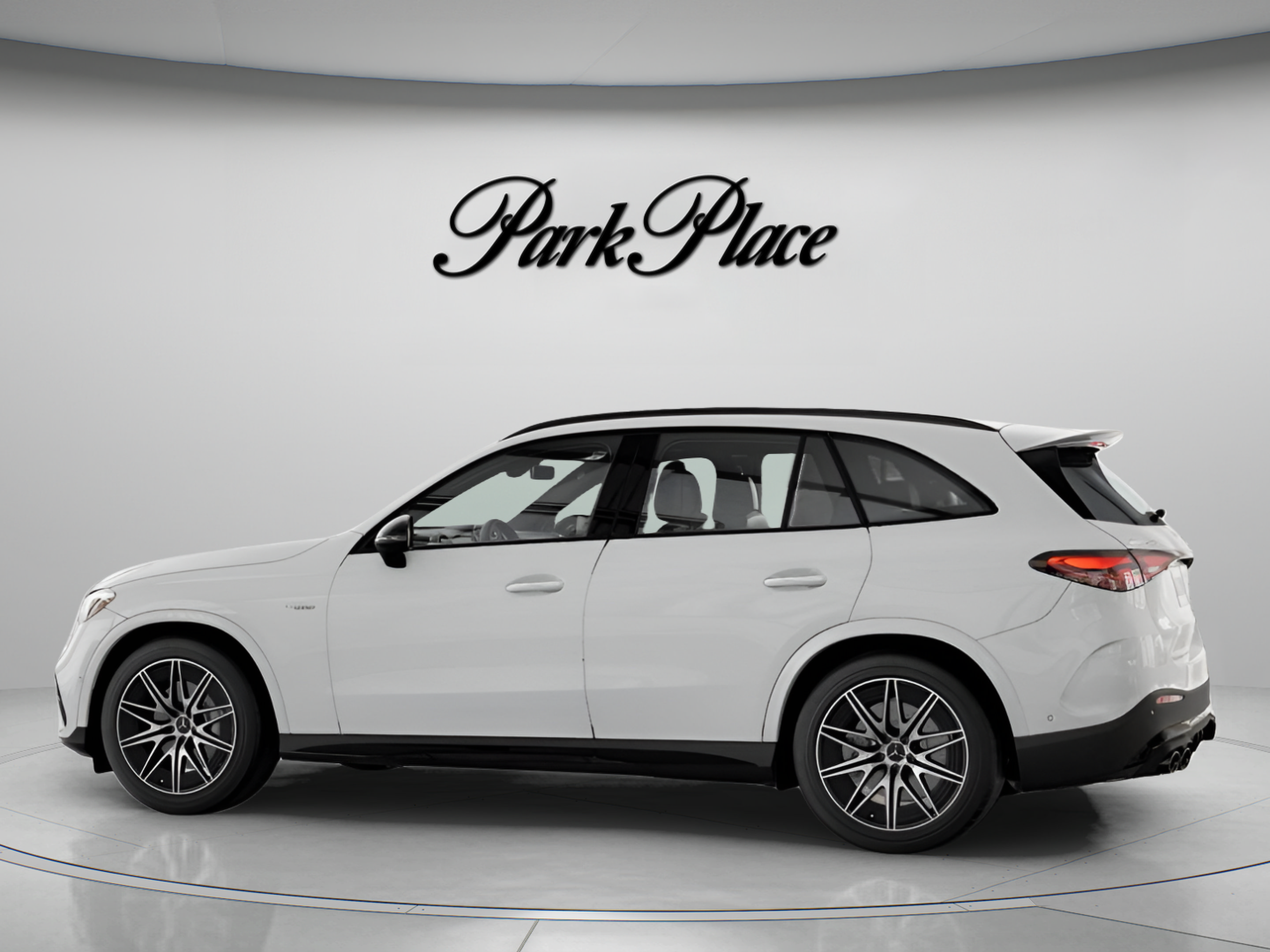 Certified 2026 Mercedes-Benz GLC 43 AMG 4MATIC image 8