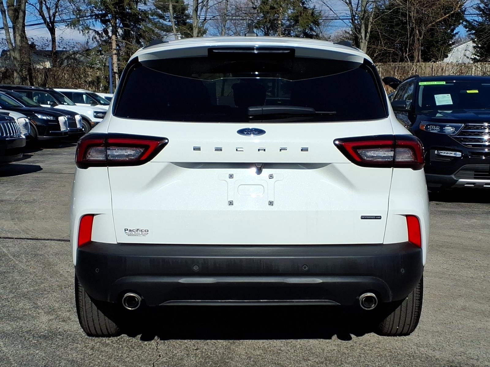 Certified 2025 Ford Escape ST-Line Select w/ Tech Pack #1 image 5