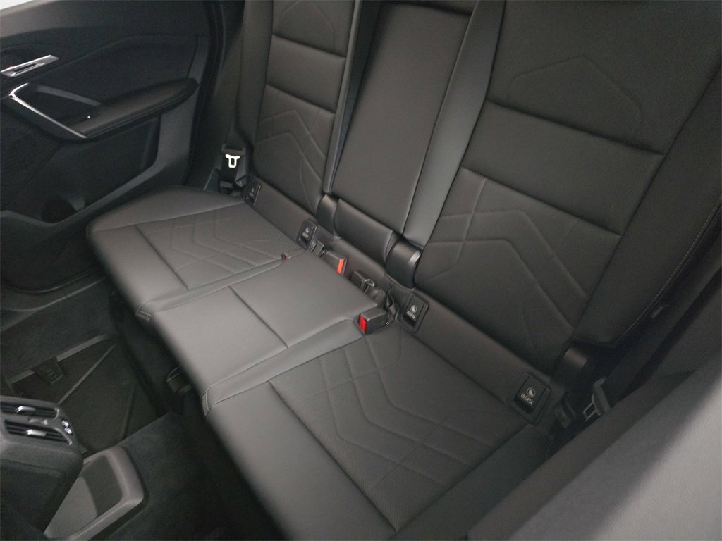 Used 2025 BMW X1 xDrive28i w/ Convenience Package image 17