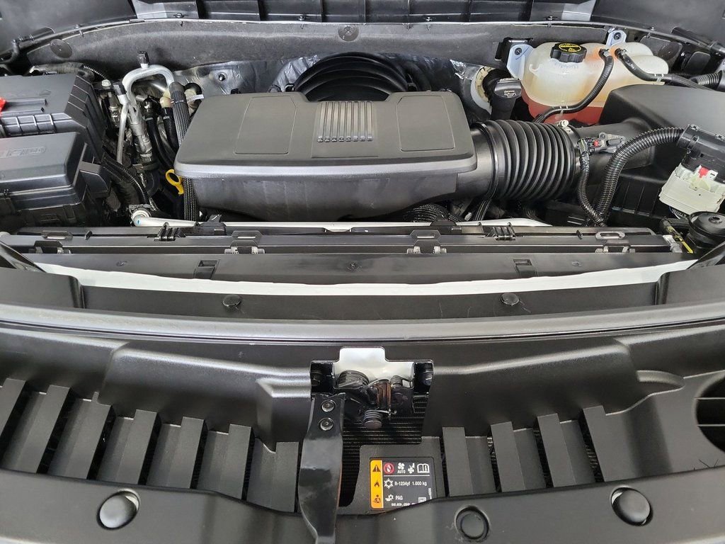 Certified 2025 GMC Yukon XL AT4 w/ AT4 Premium Plus Package image 26