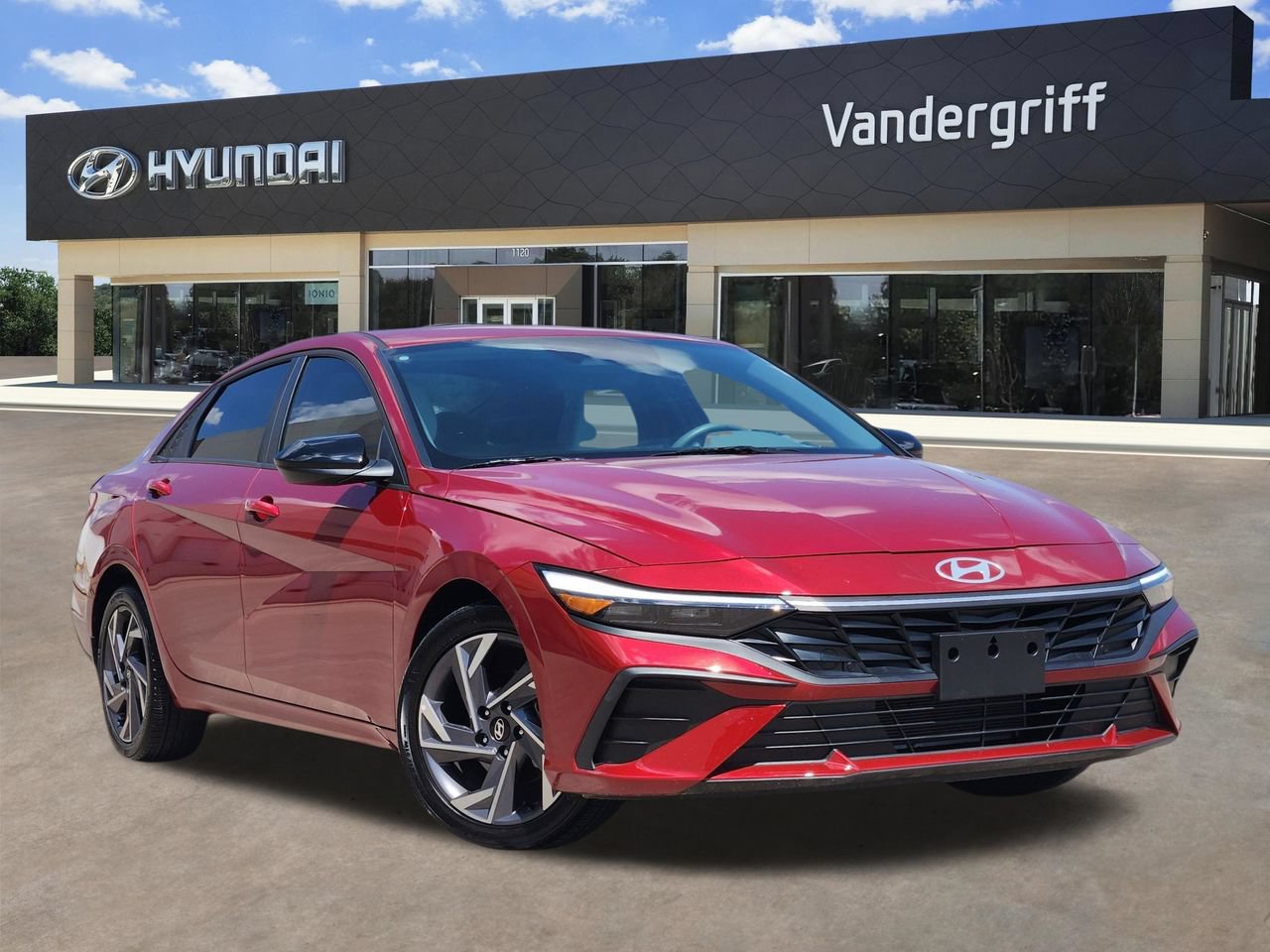 Used 2025 Hyundai Elantra Sport