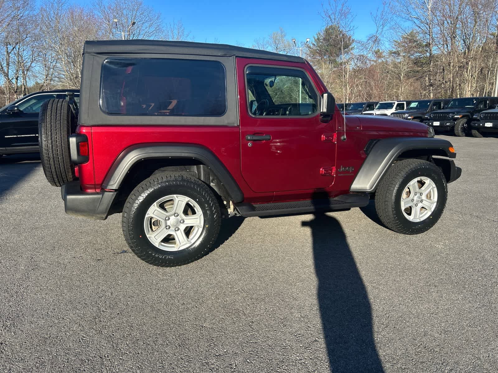 Used 2022 Jeep Wrangler Sport AWD/4WD image 4