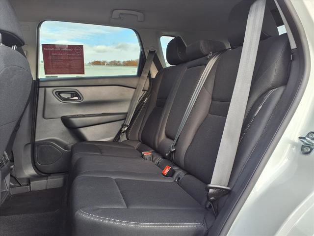 Certified 2025 Nissan Rogue S image 7