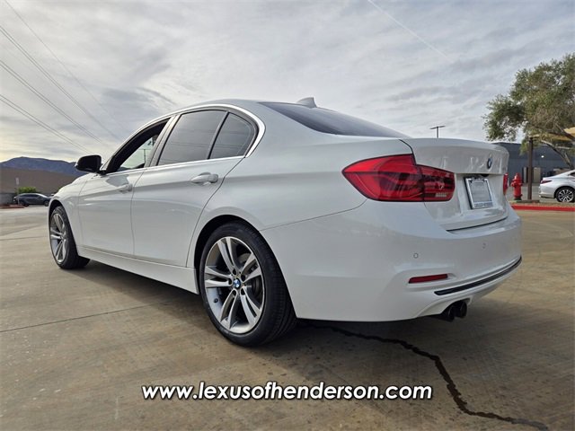 Used 2018 BMW 330i Sedan w/ Convenience Package image 4