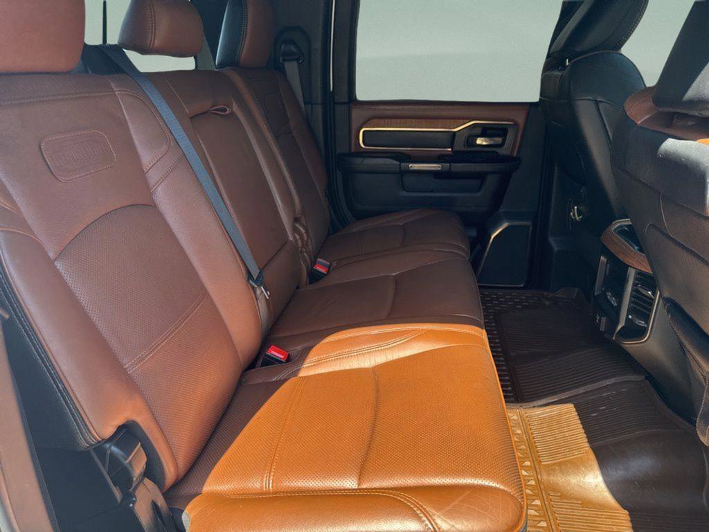 Used 2022 RAM 3500 Limited AWD/4WD image 43