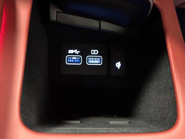 Used 2024 Genesis GV70 2.5T w/ Sport Prestige Package image 24