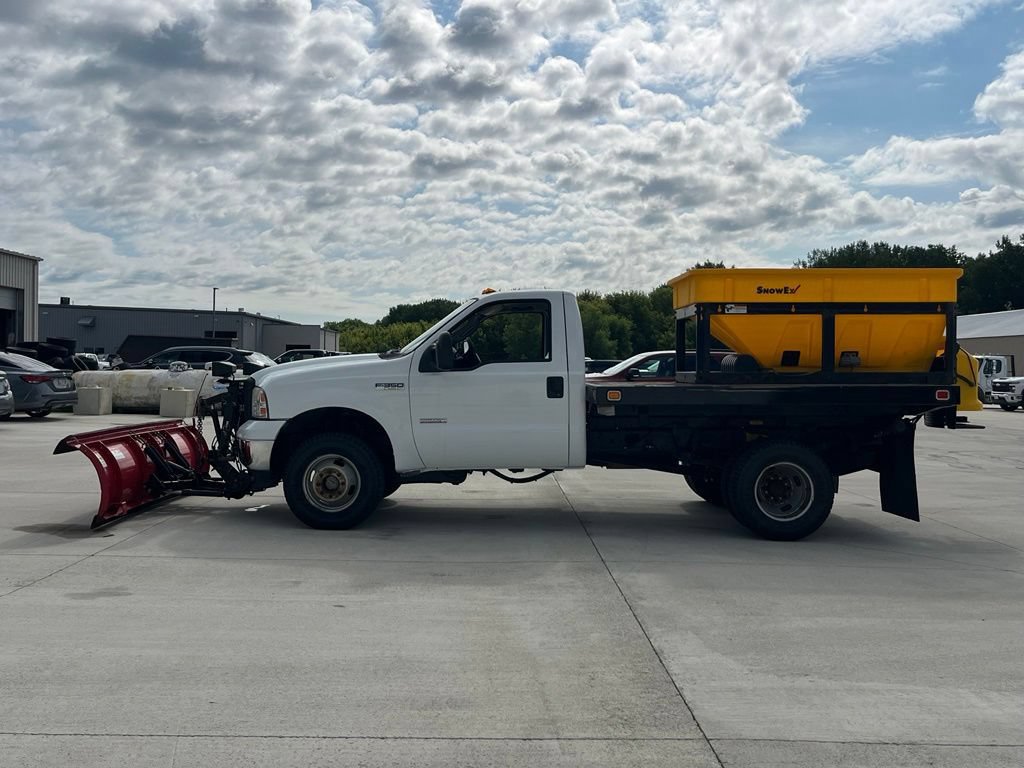 Used 2006 Ford F350 XL AWD/4WD image 4