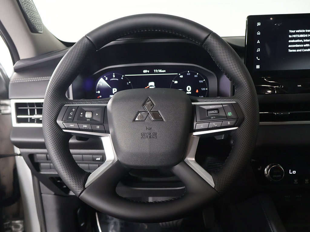 New 2026 Mitsubishi Outlander SE AWD/4WD image 38