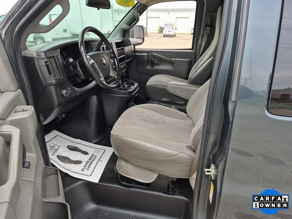 Used 2017 Chevrolet Express 3500 LT w/ LT Preferred Equipment Group image 8