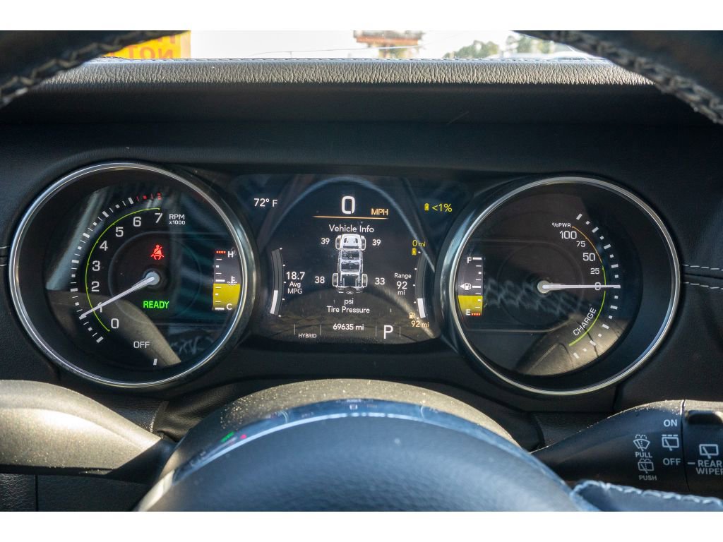 Used 2023 Jeep Wrangler Sahara w/ Cold Weather Group image 20