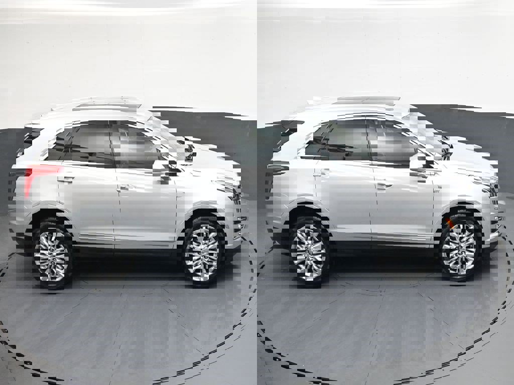 Used 2019 Cadillac XT5 Premium Luxury image 23