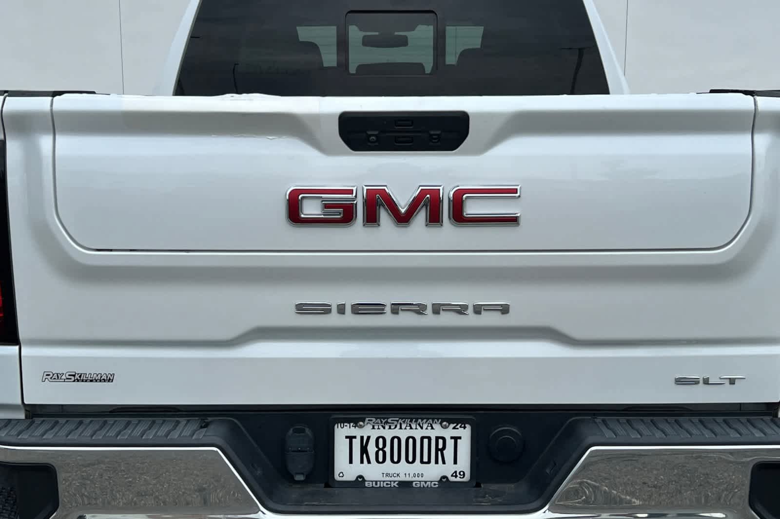 Used 2021 GMC Sierra 1500 SLT w/ SLT Premium Package AWD/4WD image 19