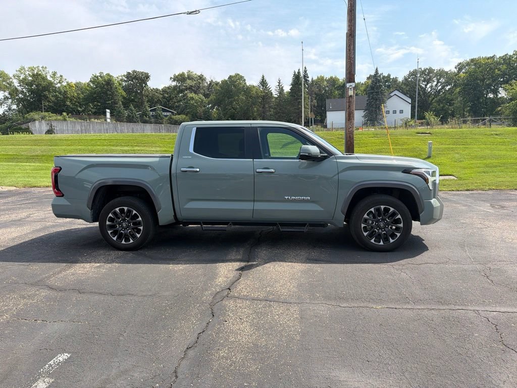 Used 2025 Toyota Tundra Limited AWD/4WD image 24