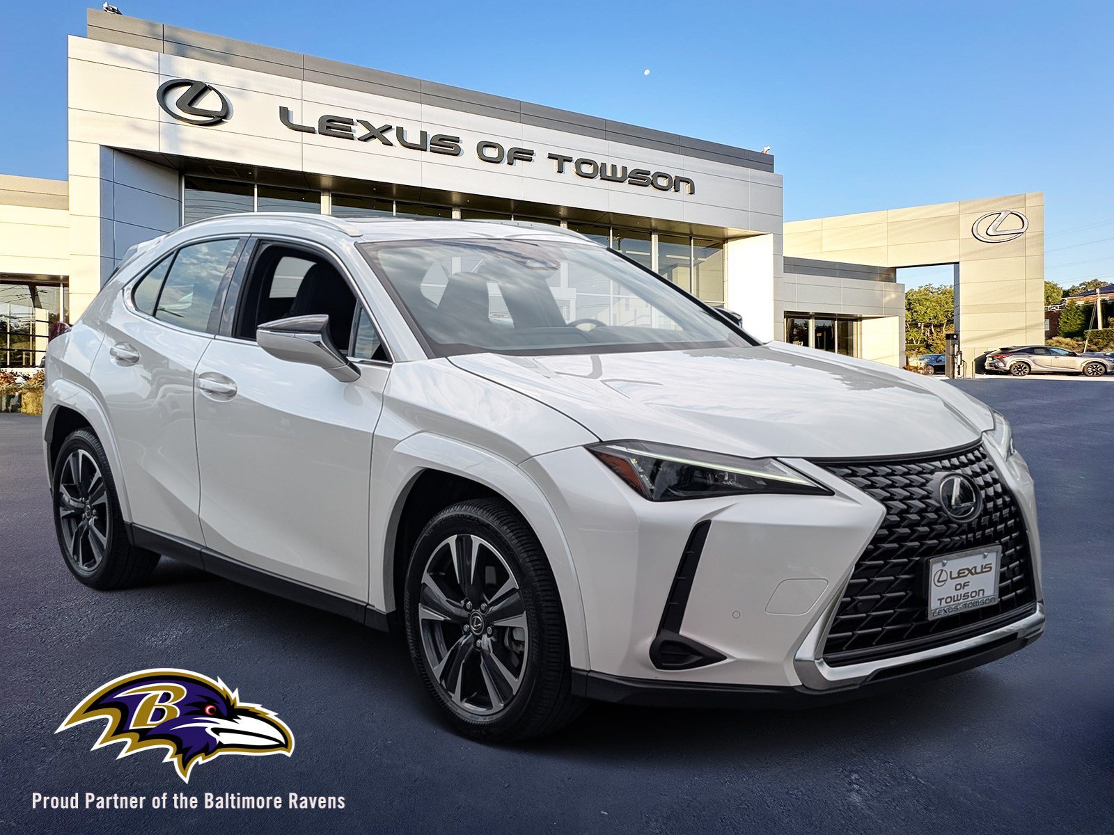 Used 2025 Lexus UX 300h AWD w/ Accessory Package (Z1) image 1