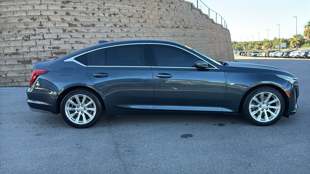 Used 2022 Cadillac CT5 Luxury RWD image 8