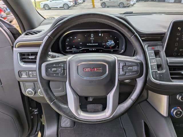 Used 2023 GMC Yukon XL SLE w/ Gmc Pro Safety Plus Package RWD image 13