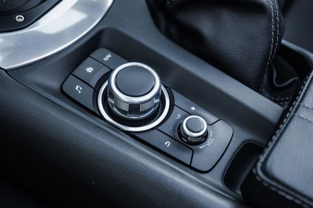 Used 2020 MAZDA MX-5 Miata Club w/ Brembo/BBS Recaro Package image 21