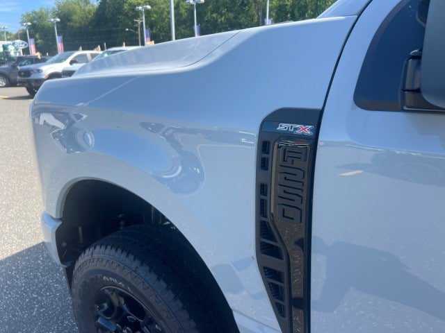 New 2026 Ford F250 XL w/ STX Appearance Package AWD/4WD image 24