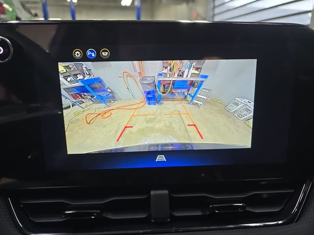 New 2026 Chevrolet Equinox RS w/ LPO, Floor Liner Package image 25