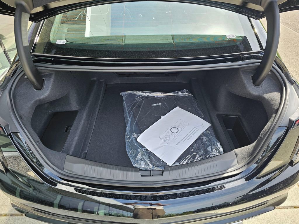 New 2026 Cadillac CT5 V w/ Technology Package AWD/4WD image 13