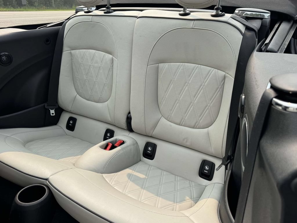 Used 2020 MINI Cooper S FWD image 18