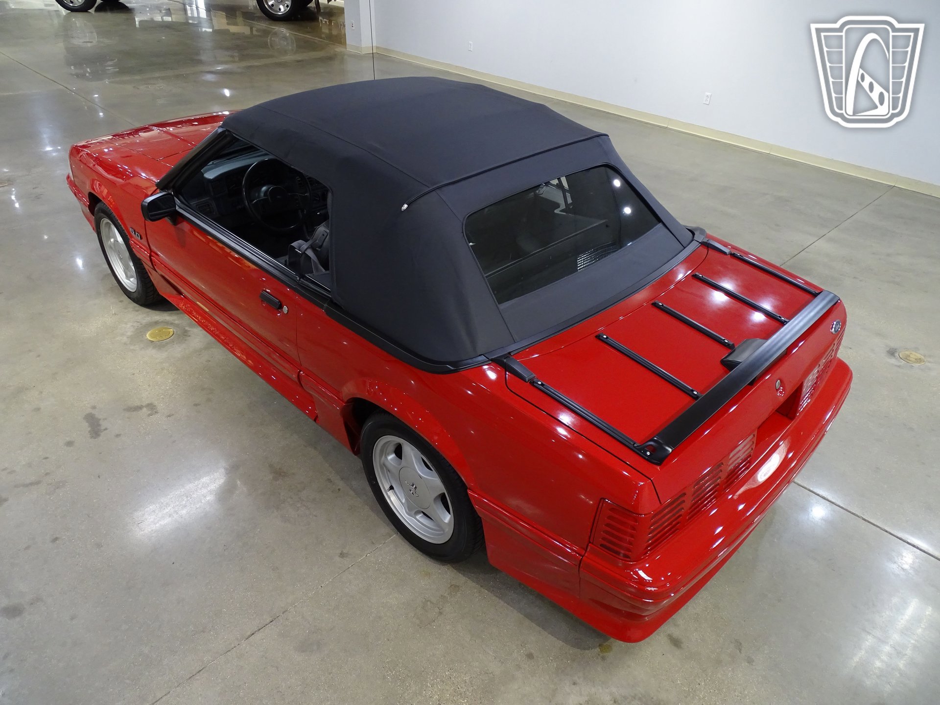Used 1989 Ford Mustang GT RWD image 8