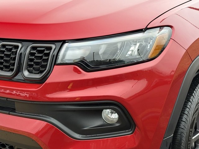 New 2026 Jeep Compass Latitude image 11