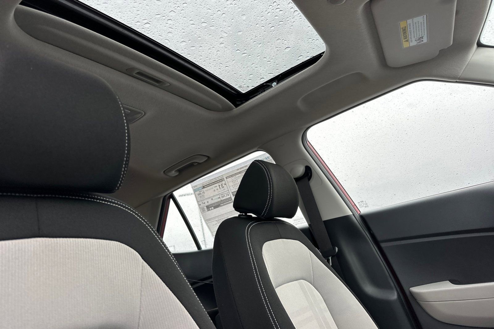 New 2025 Hyundai Venue SEL image 16