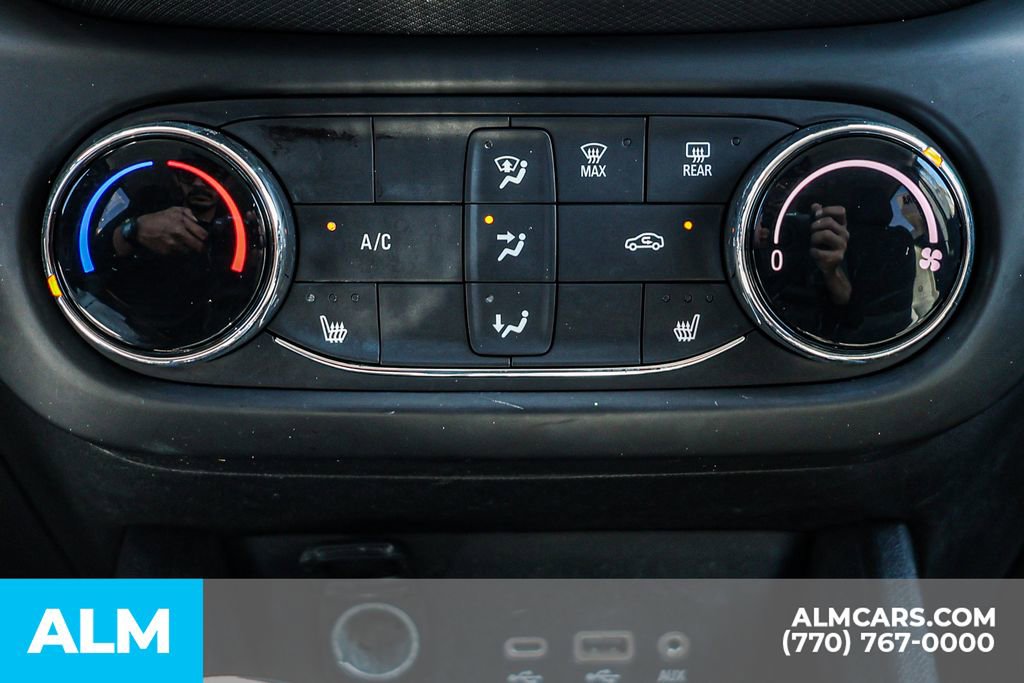 Used 2023 Chevrolet TrailBlazer LT image 37