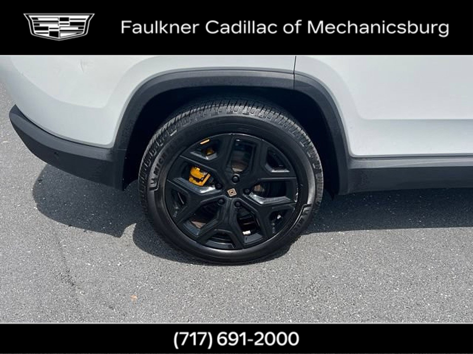 Used 2023 Rivian R1S Launch Edition AWD/4WD image 28