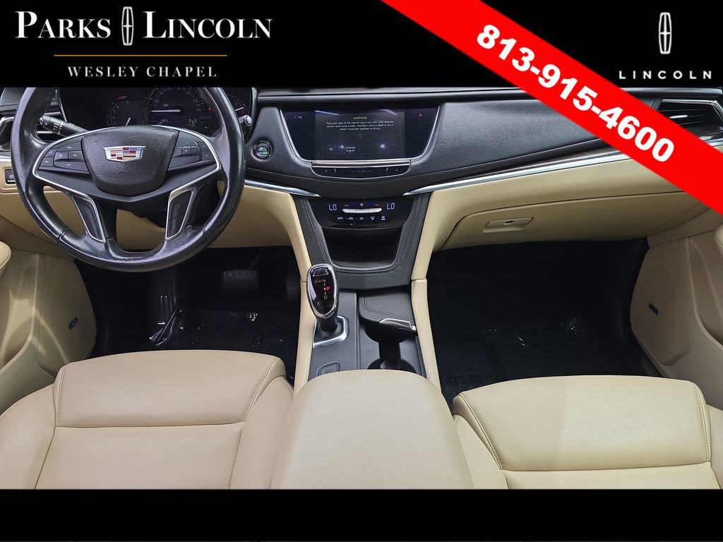 Used 2017 Cadillac XT5 FWD image 11