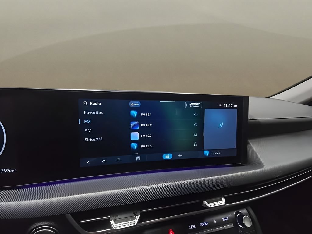 Certified 2024 Hyundai Sonata Limited FWD image 32