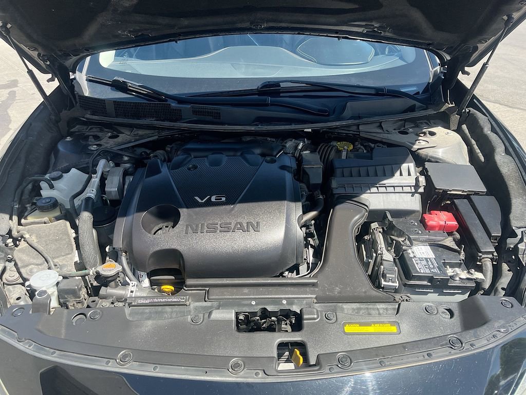 Used 2022 Nissan Maxima Platinum w/ Sport Mat Group FWD image 32
