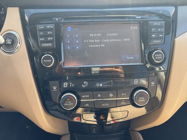 Used 2016 Nissan Rogue SV w/ SV Premium Package image 20