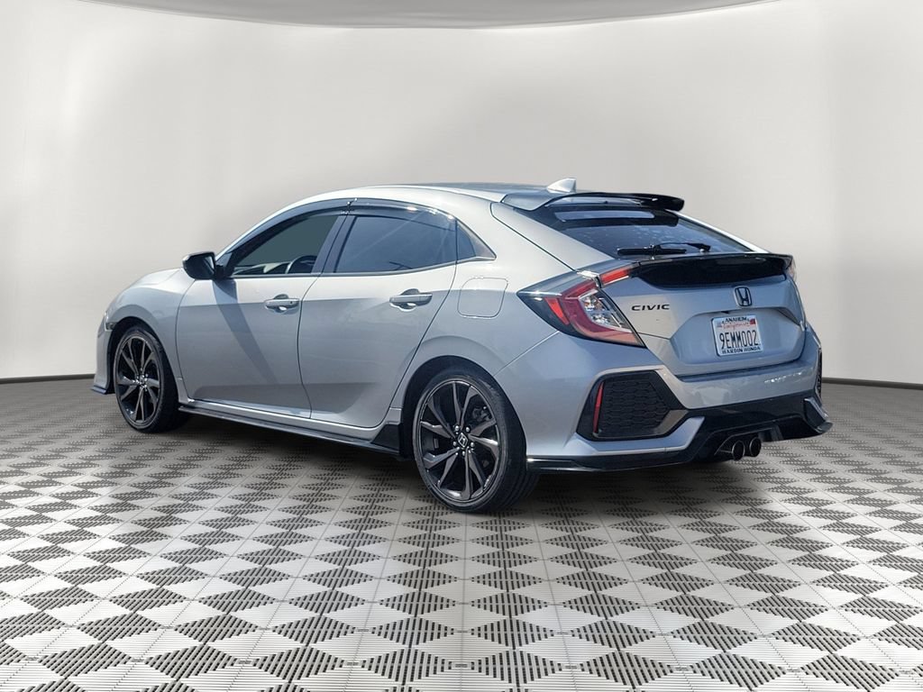 Used 2018 Honda Civic Sport image 4