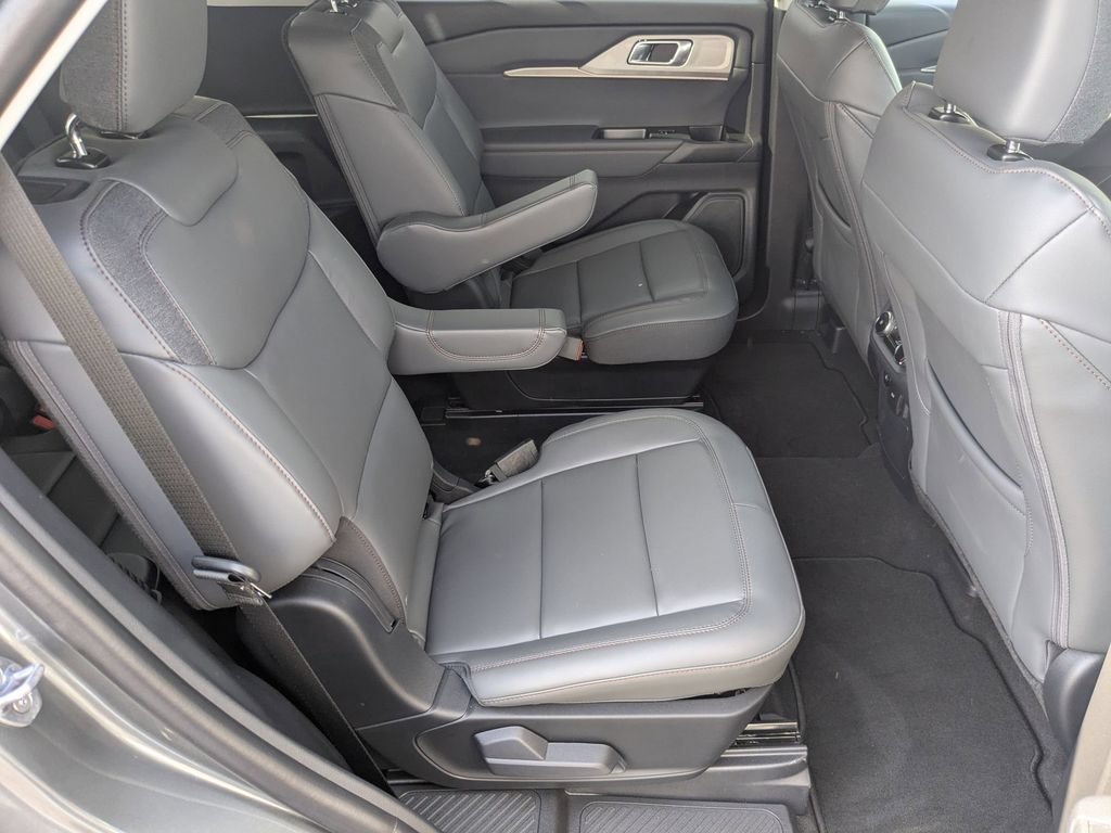 New 2026 Ford Explorer Active w/ Active Comfort Package AWD/4WD image 21