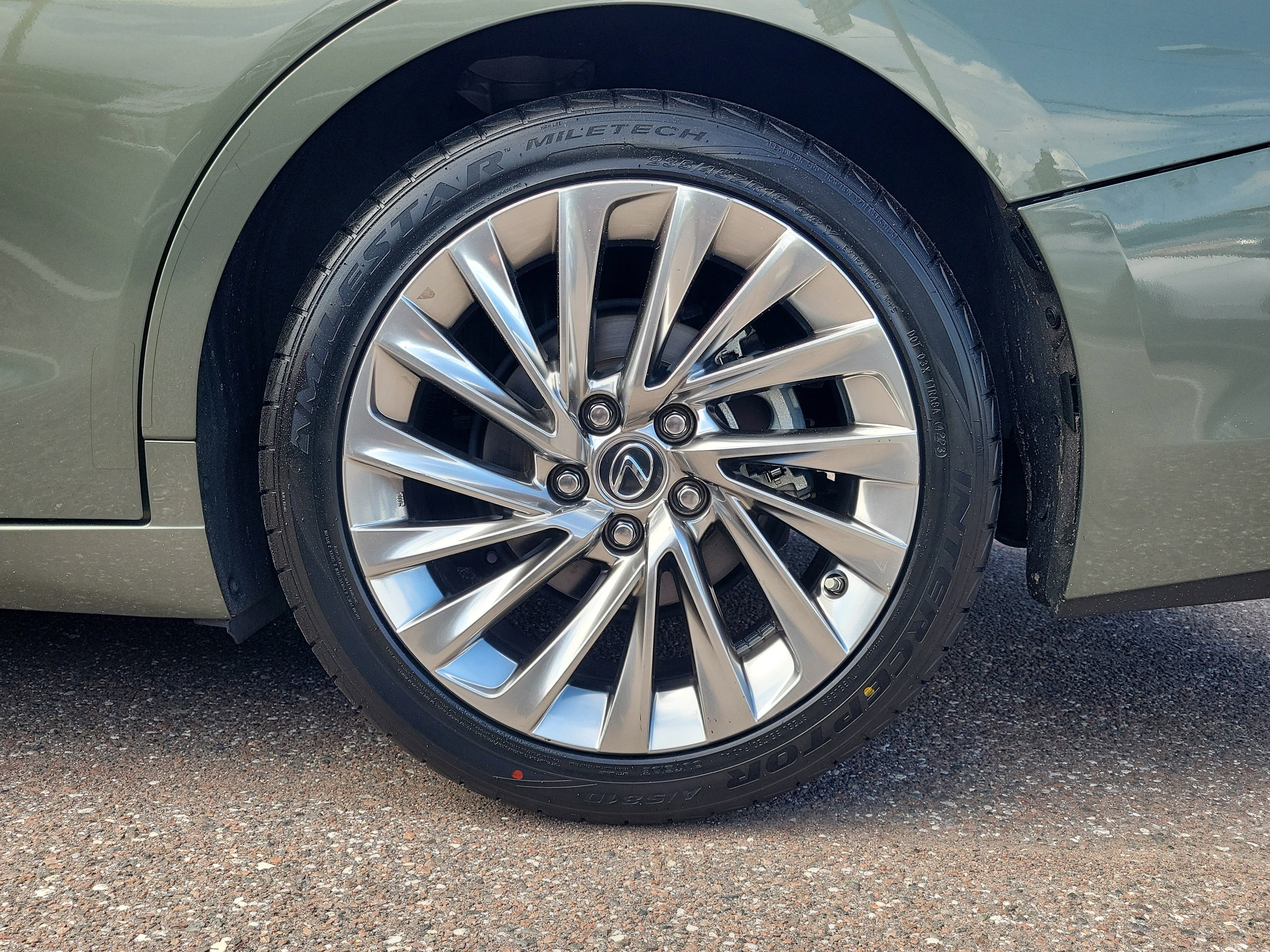 Used 2023 Lexus ES 350 Ultra Luxury image 7