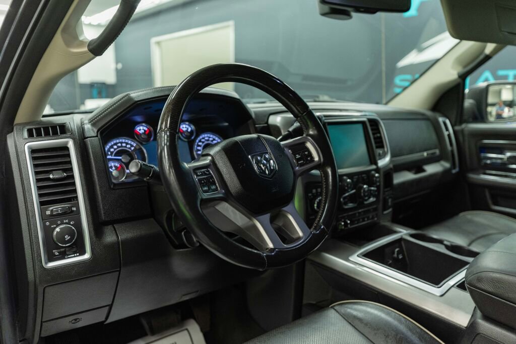 Used 2014 RAM 2500 Limited image 11