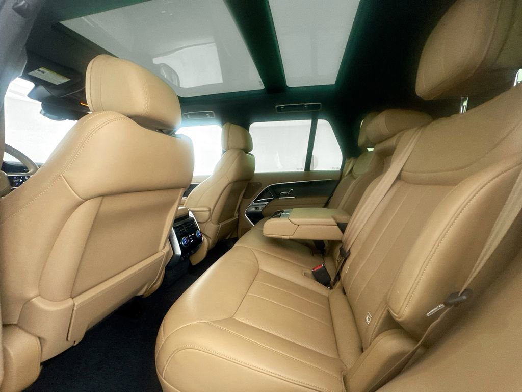 Used 2023 Land Rover Range Rover SE AWD/4WD image 24