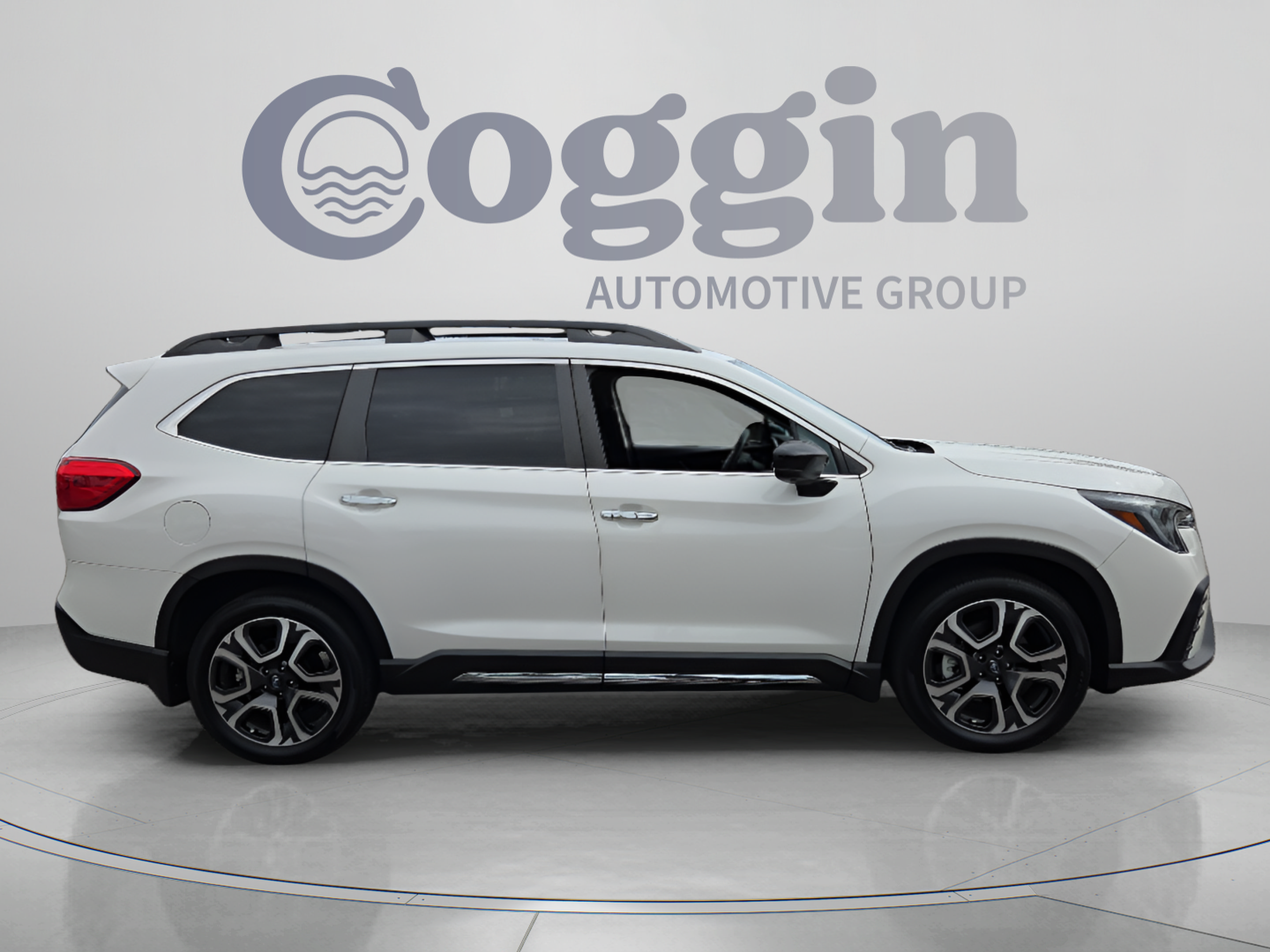 Used 2024 Subaru Ascent Touring AWD/4WD image 6