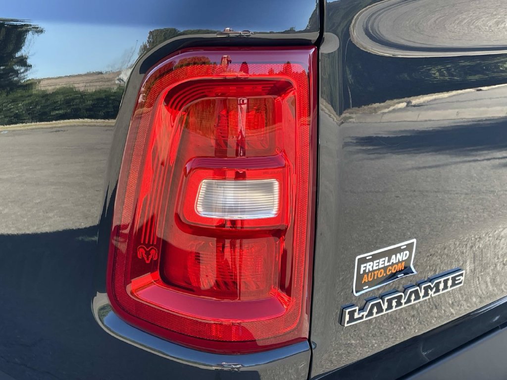 Used 2026 RAM 1500 Laramie AWD/4WD image 11