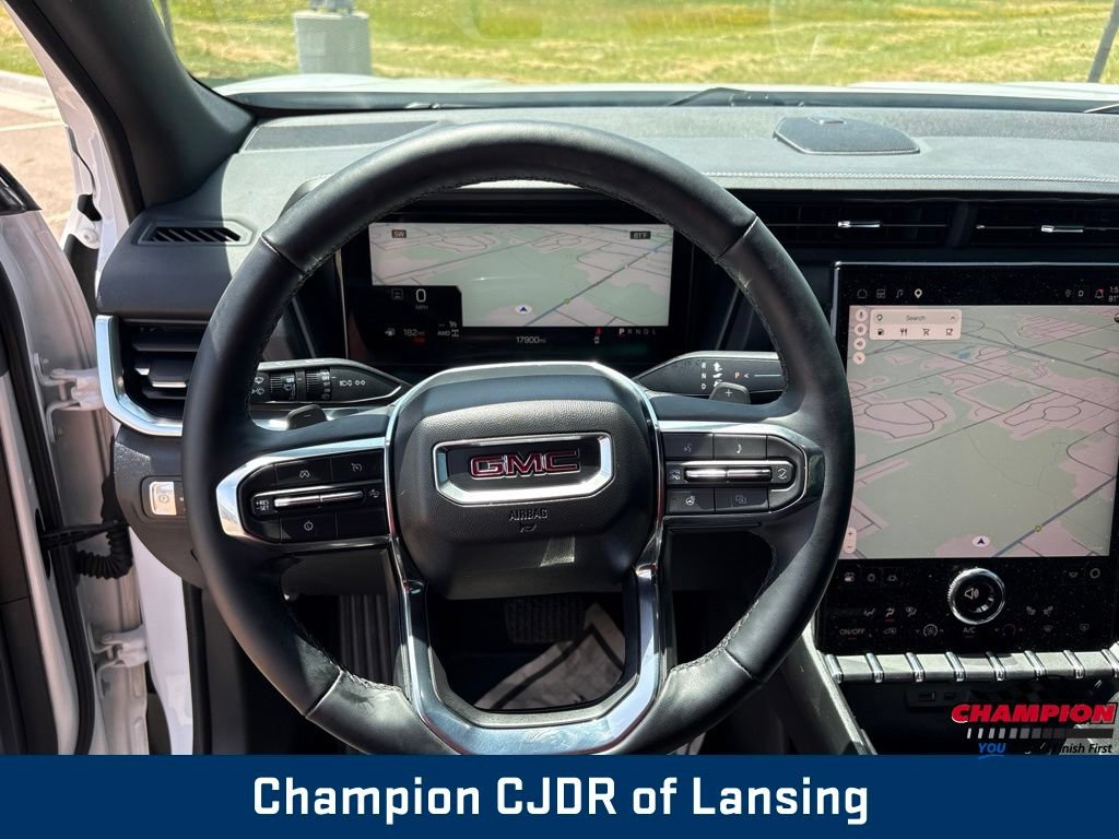Used 2025 GMC Terrain Elevation AWD/4WD image 19