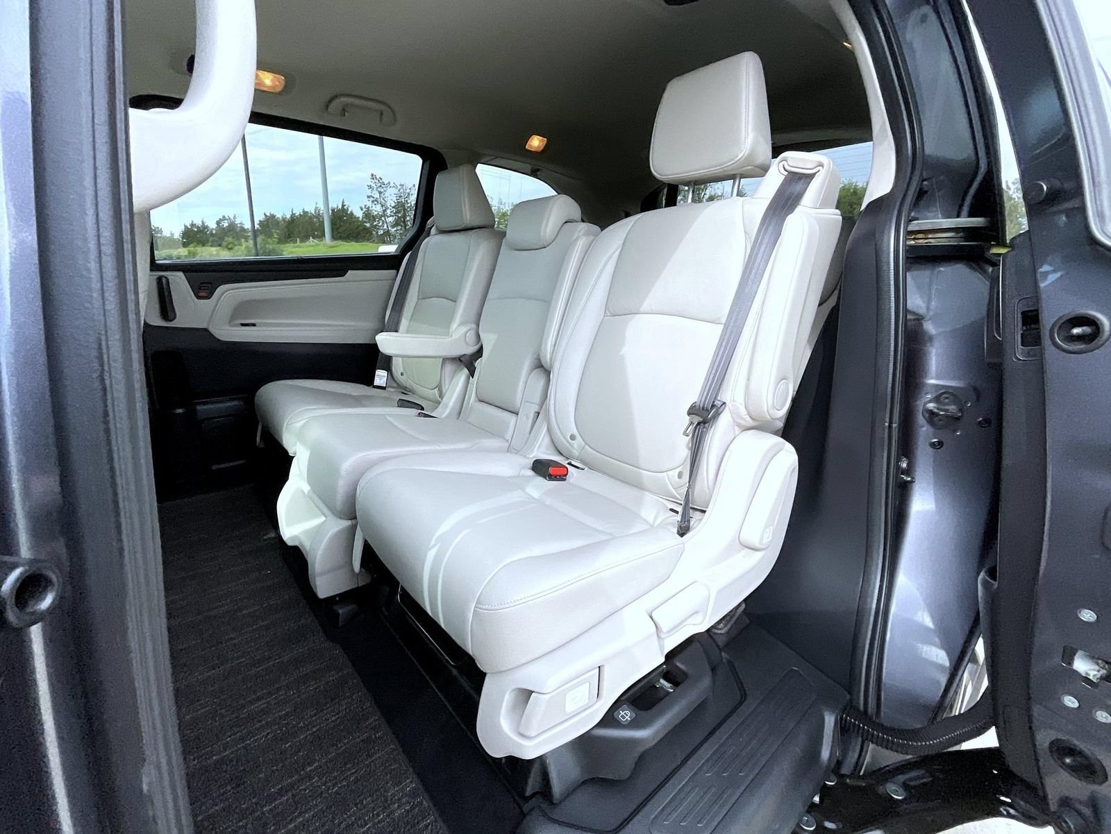 Used 2025 Honda Odyssey EX-L image 19