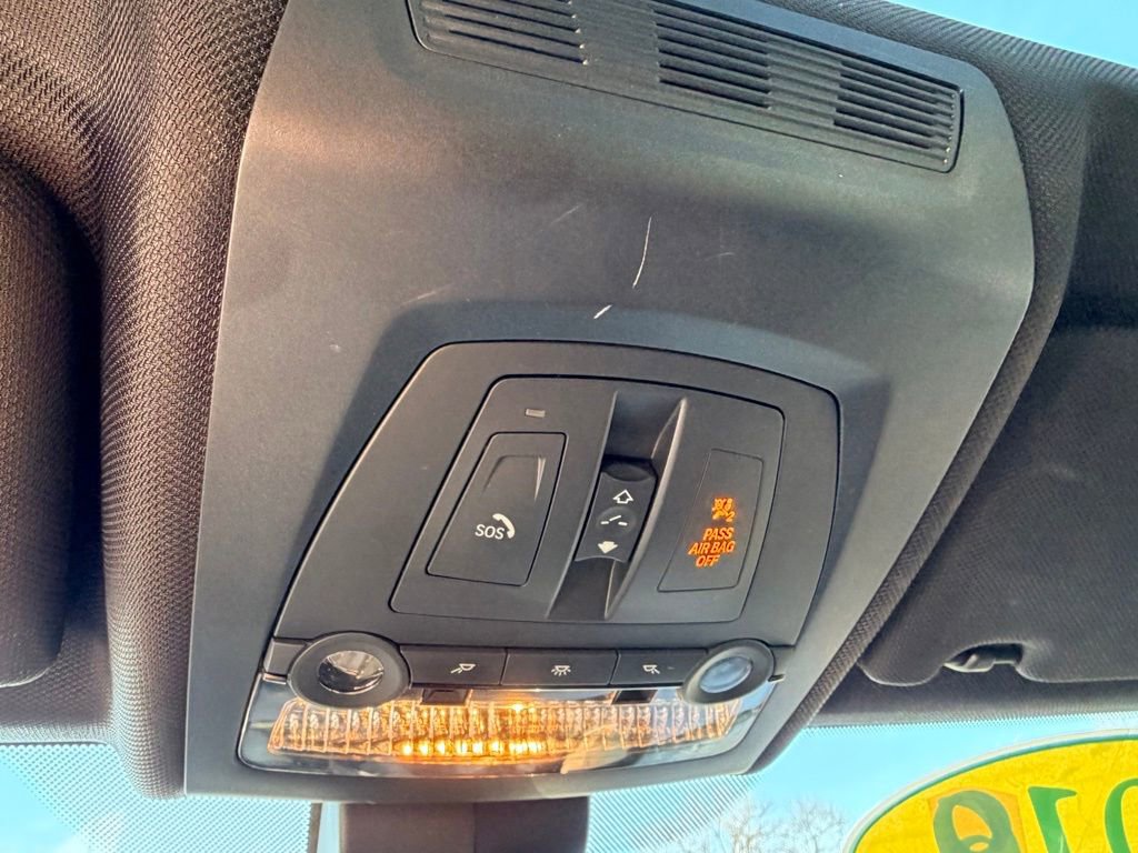 Used 2016 BMW 550i xDrive Sedan image 24