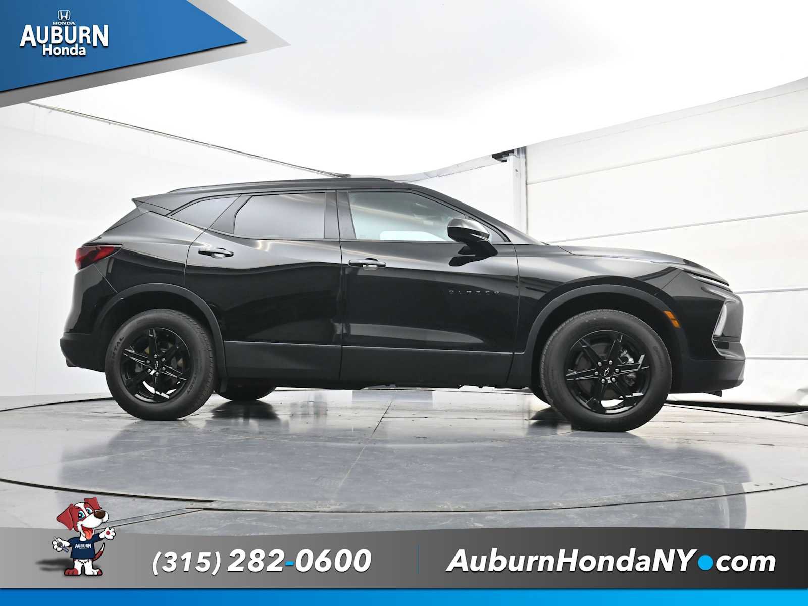 Used 2025 Chevrolet Blazer LT w/ Convenience Package image 22