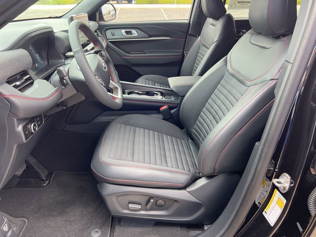 New 2026 Ford Explorer ST-Line image 13