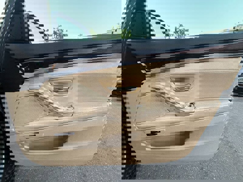 Used 2015 BMW 535i 535i image 31