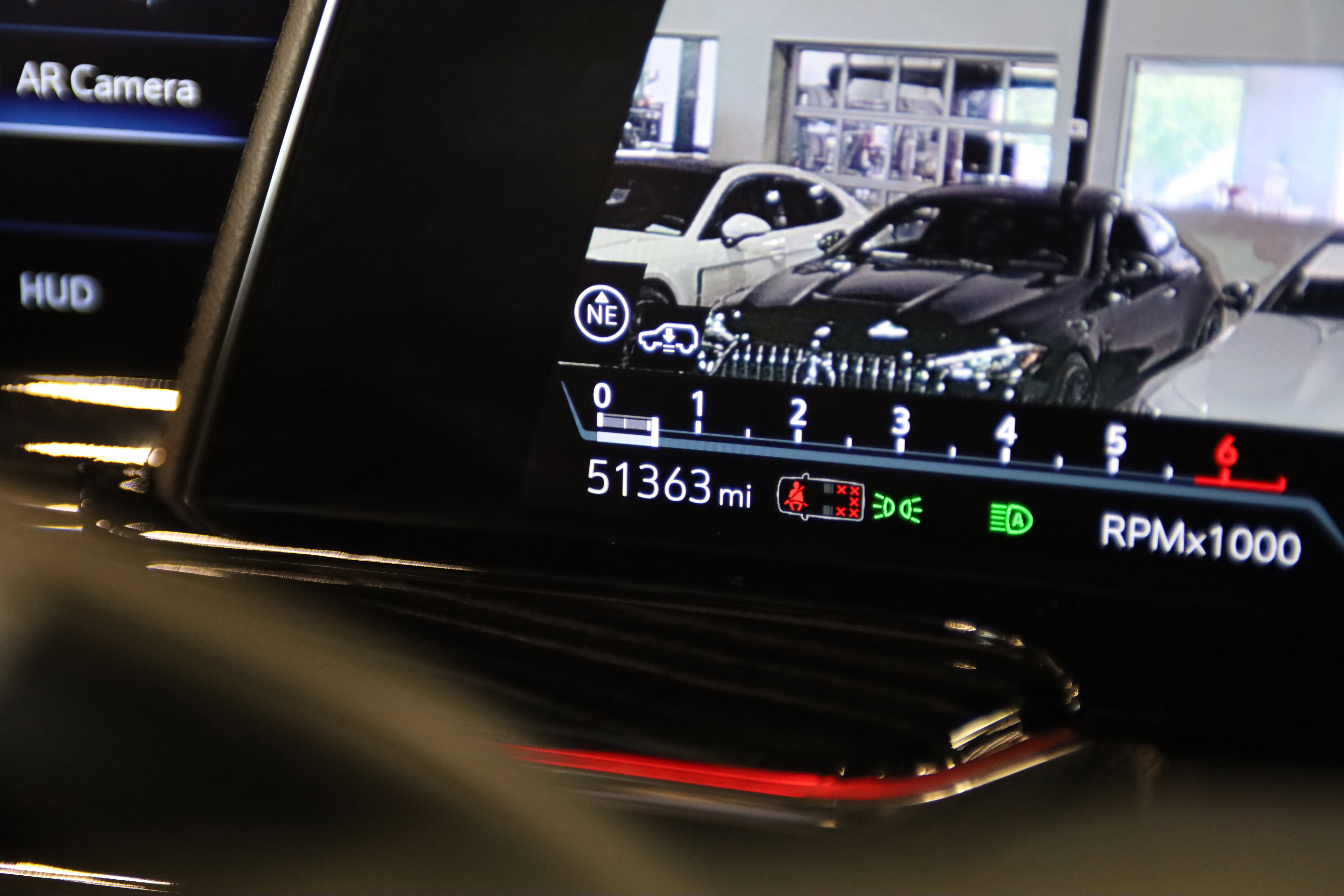 Used 2022 Cadillac Escalade Sport w/ Touring Package AWD/4WD image 18