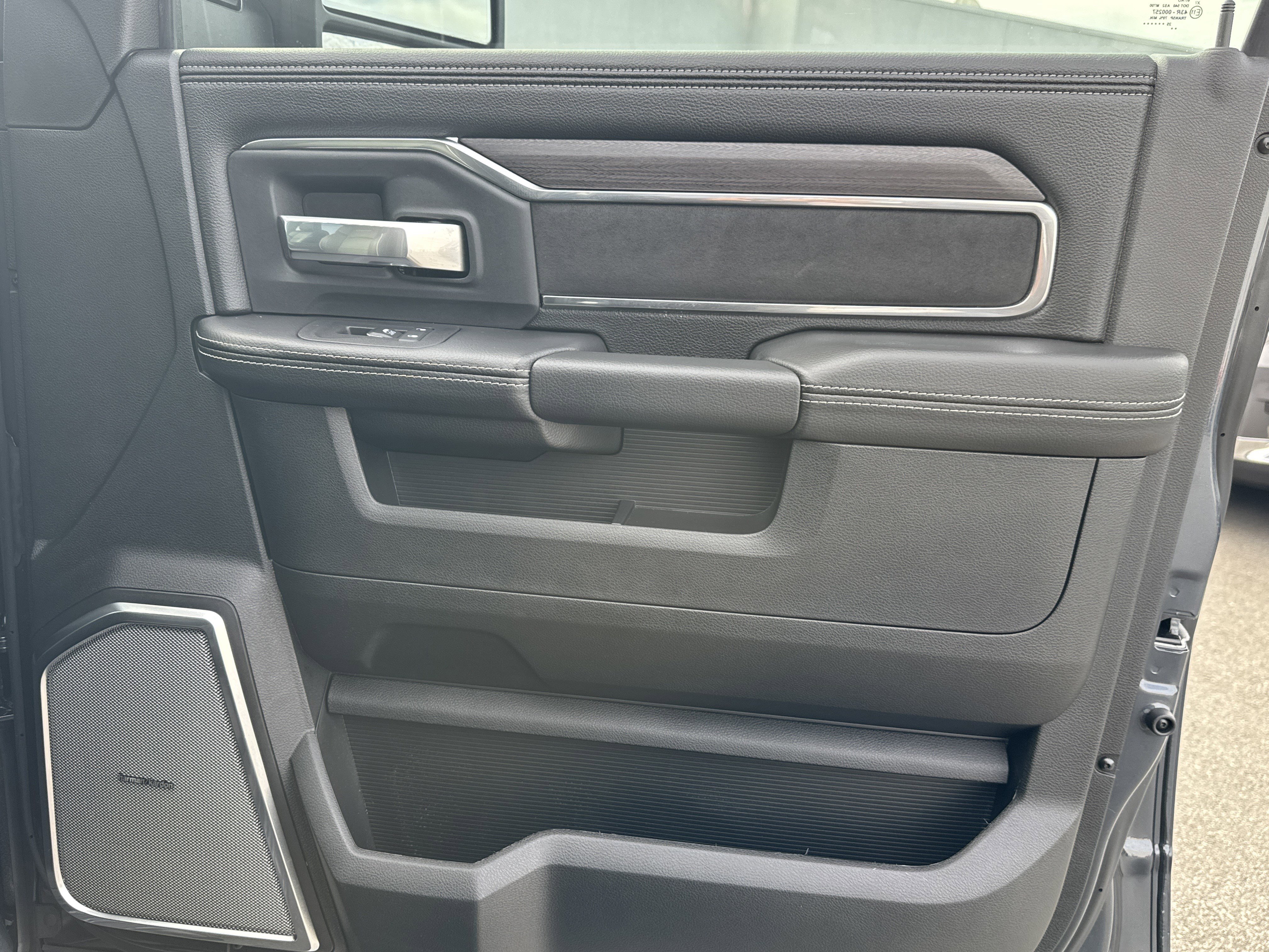 Used 2026 RAM 2500 Laramie image 18