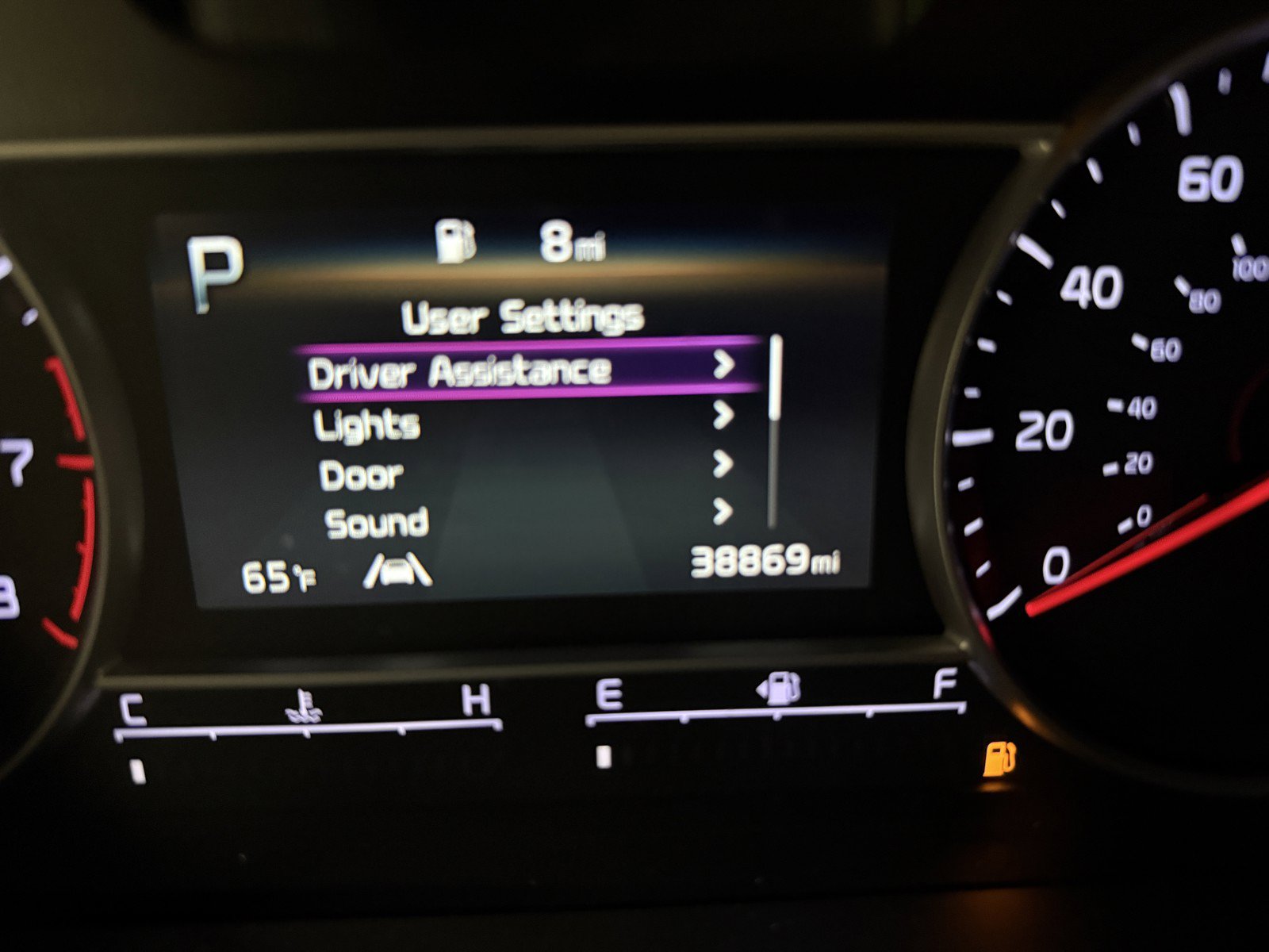 Used 2022 Kia Sorento LX FWD image 9